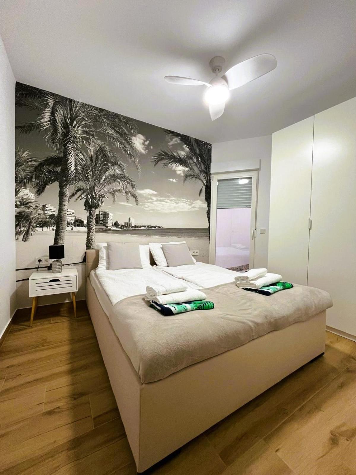 La Promenade Apartment อาลิกันเต ภายนอก รูปภาพ