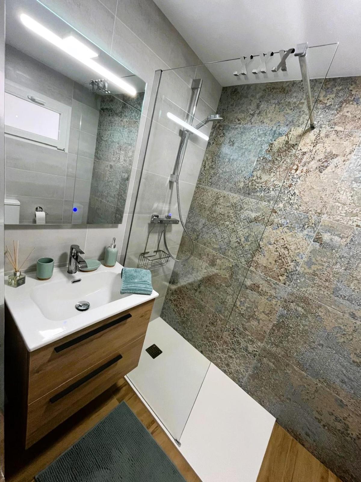 La Promenade Apartment อาลิกันเต ภายนอก รูปภาพ