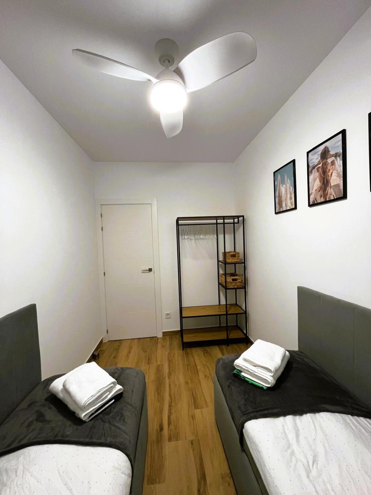 La Promenade Apartment อาลิกันเต ภายนอก รูปภาพ